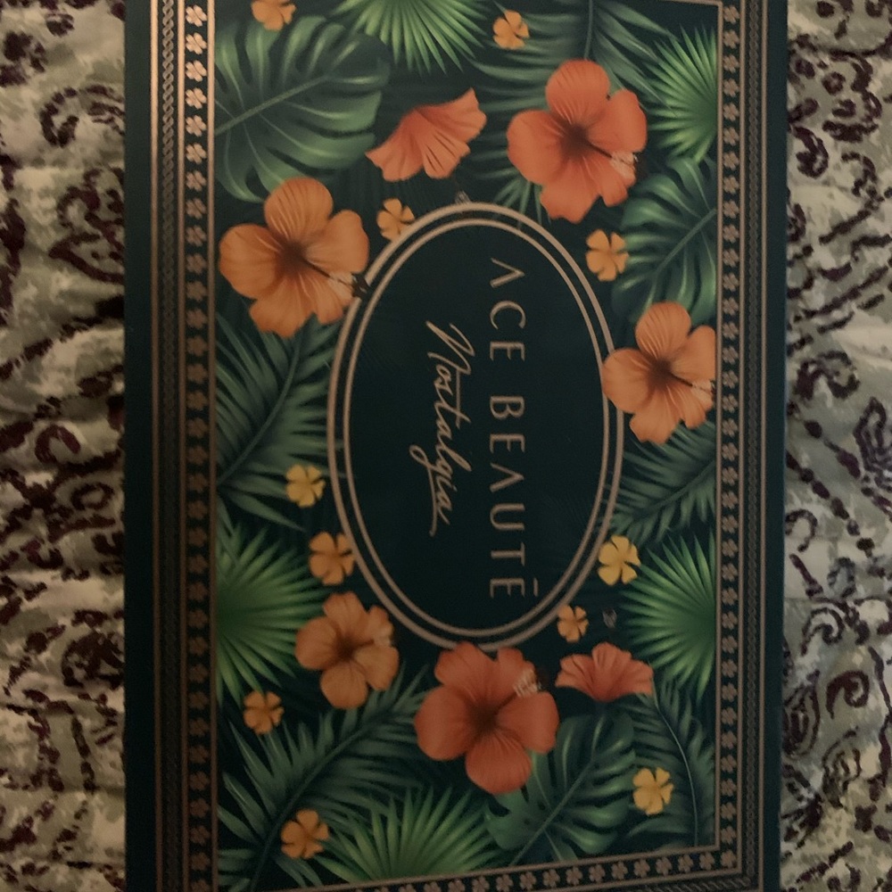 Ace beaute Nostalgia palette